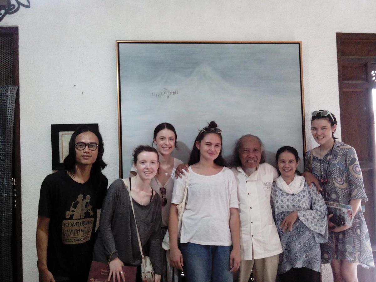 Posnya Seni Godod Art Gallery&Homestay Yogyakarta Dış mekan fotoğraf