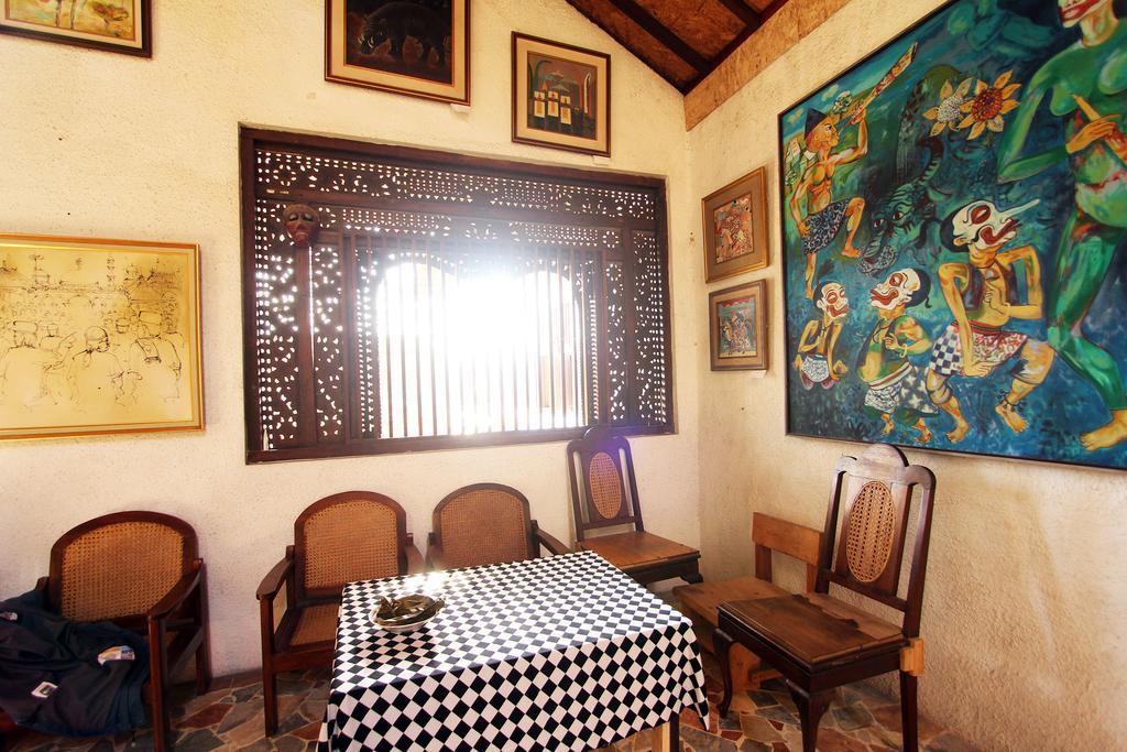 Posnya Seni Godod Art Gallery&Homestay Yogyakarta Dış mekan fotoğraf